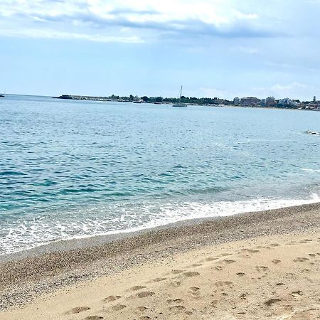 Joanna Studio Flat Giardini Naxos Eksteriør billede